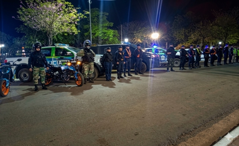 Policía de Corrientes: Los mandan a realizar Operativos de Tránsito, pero no contra Quioscos de Venta de Drogas.